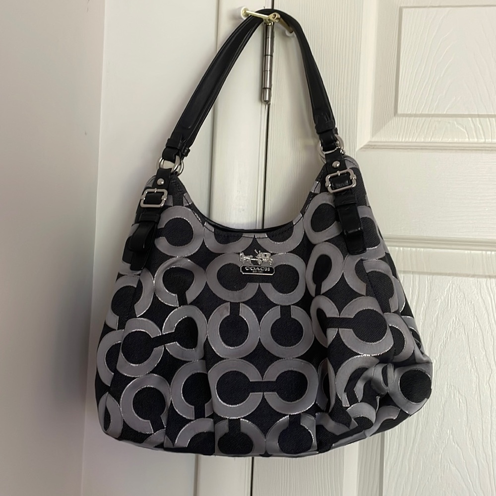 **NEXT TO NEW** Coach Purse